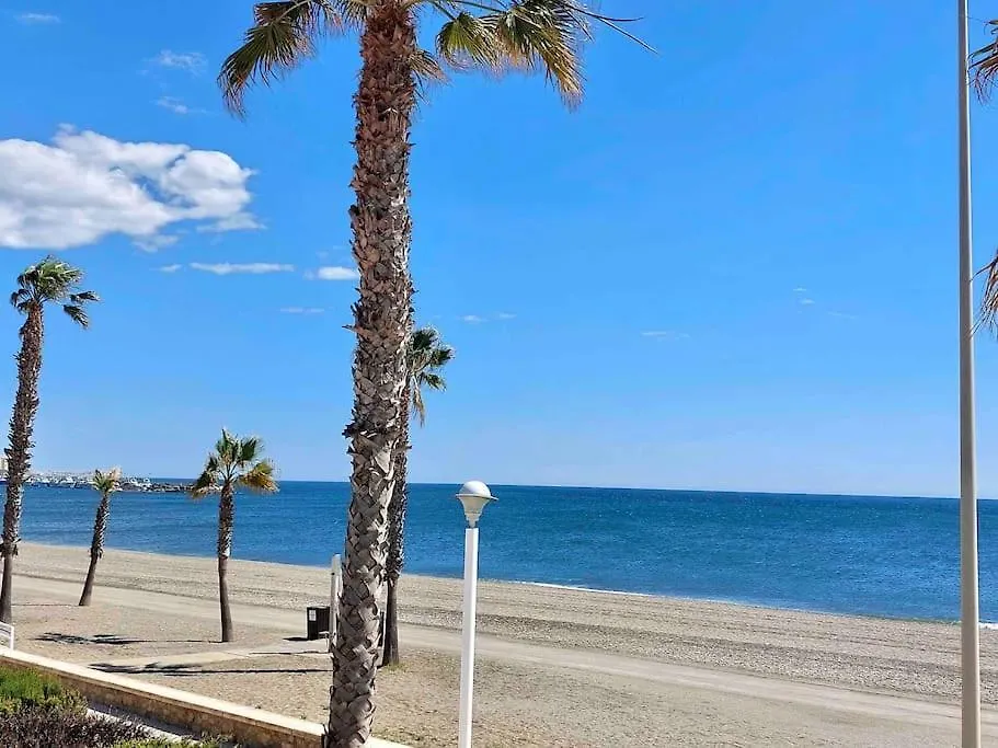 Holiday home Caleta Beach House Villa Beatriz Sinese Design Torre Del Mar