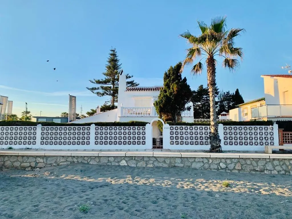 Caleta Beach House Villa Beatriz Sinese Design contacts