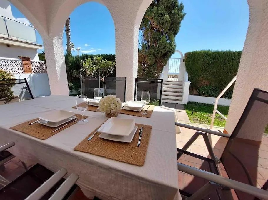 Holiday home Caleta Beach House Villa Beatriz Sinese Design Torre Del Mar