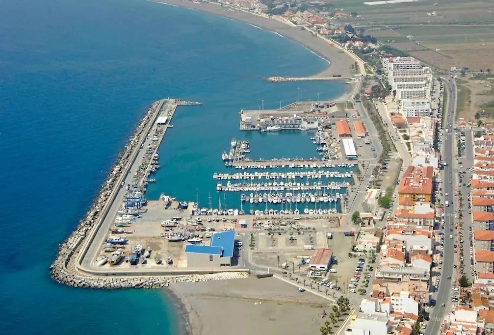 Caleta Beach House Villa Beatriz Sinese Design Torre Del Mar Holiday home